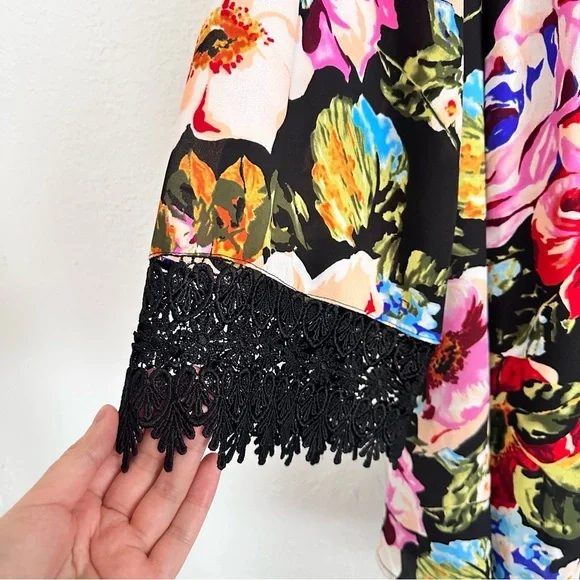 Show Me Your MuMu Floral Tunic - Picture 3 of 6